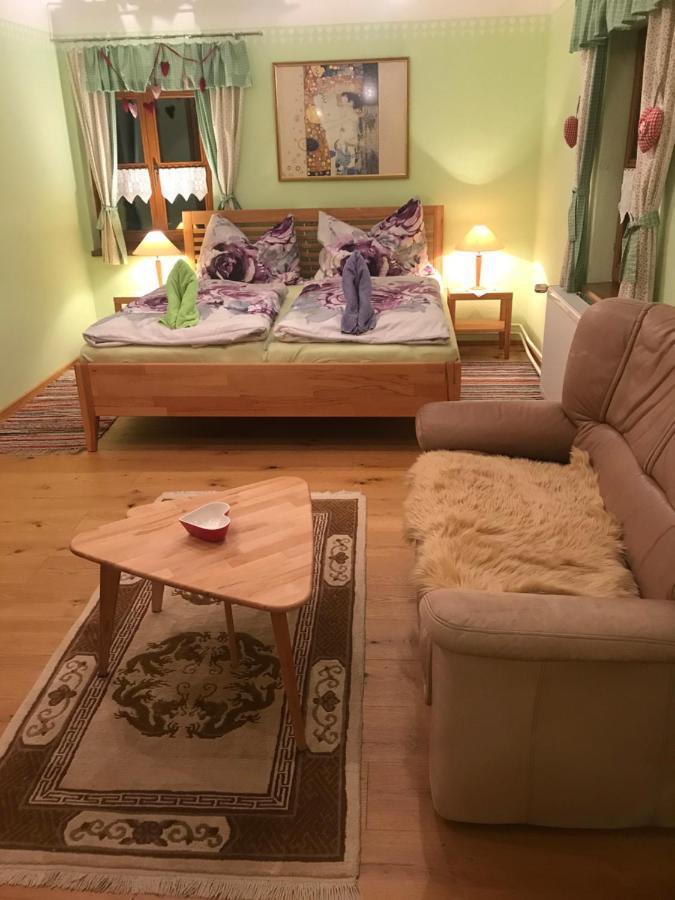 Apartamento Weichselboden, Alte Schule Exterior foto